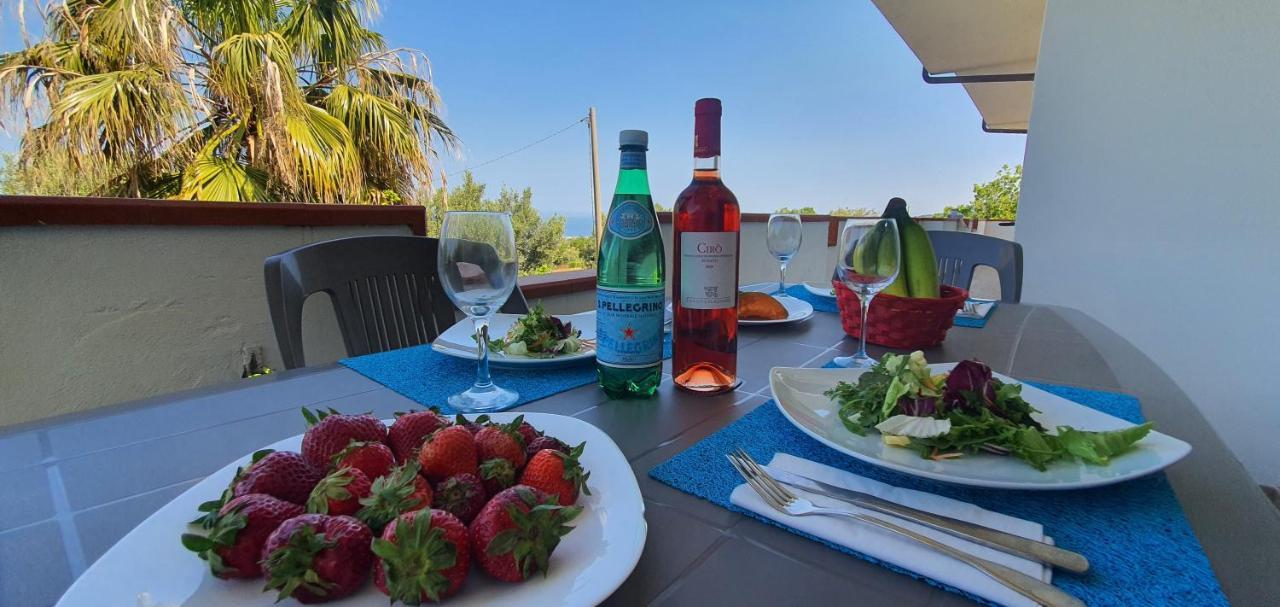 Cichello Apartments Capo Vaticano Eksteriør bilde