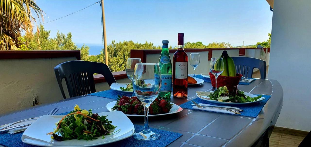 Cichello Apartments Capo Vaticano Eksteriør bilde