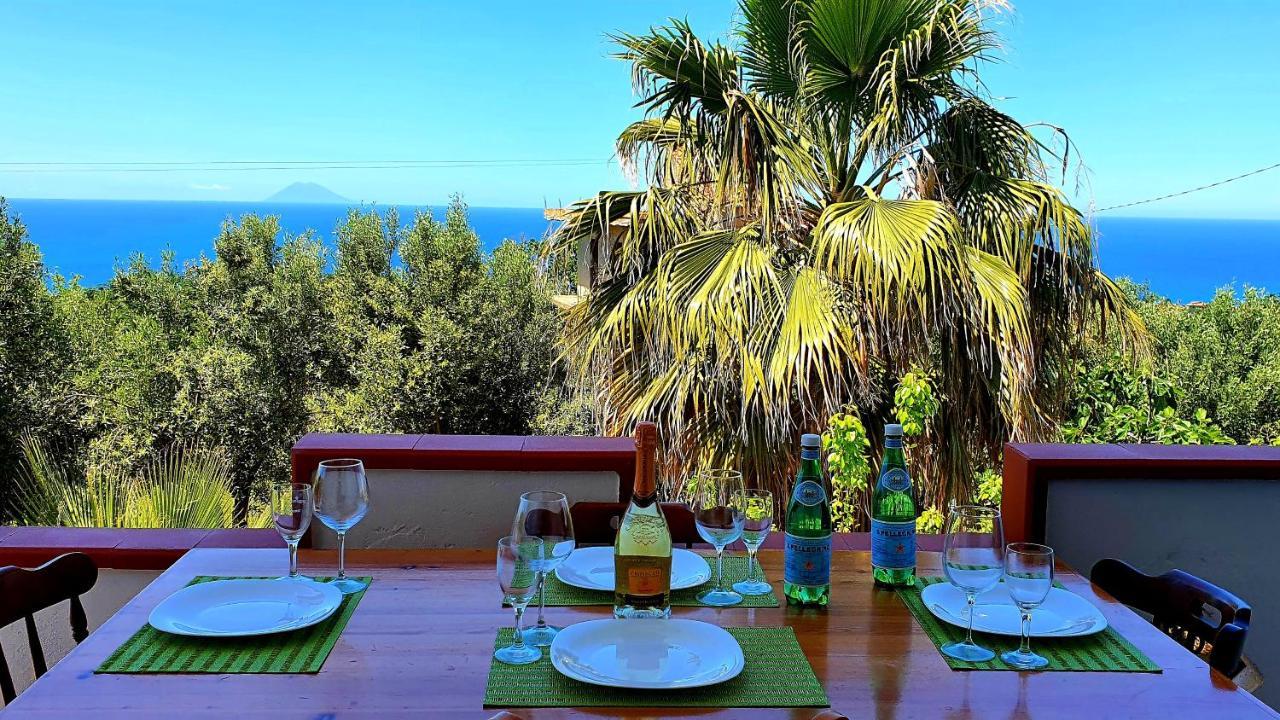Cichello Apartments Capo Vaticano Eksteriør bilde